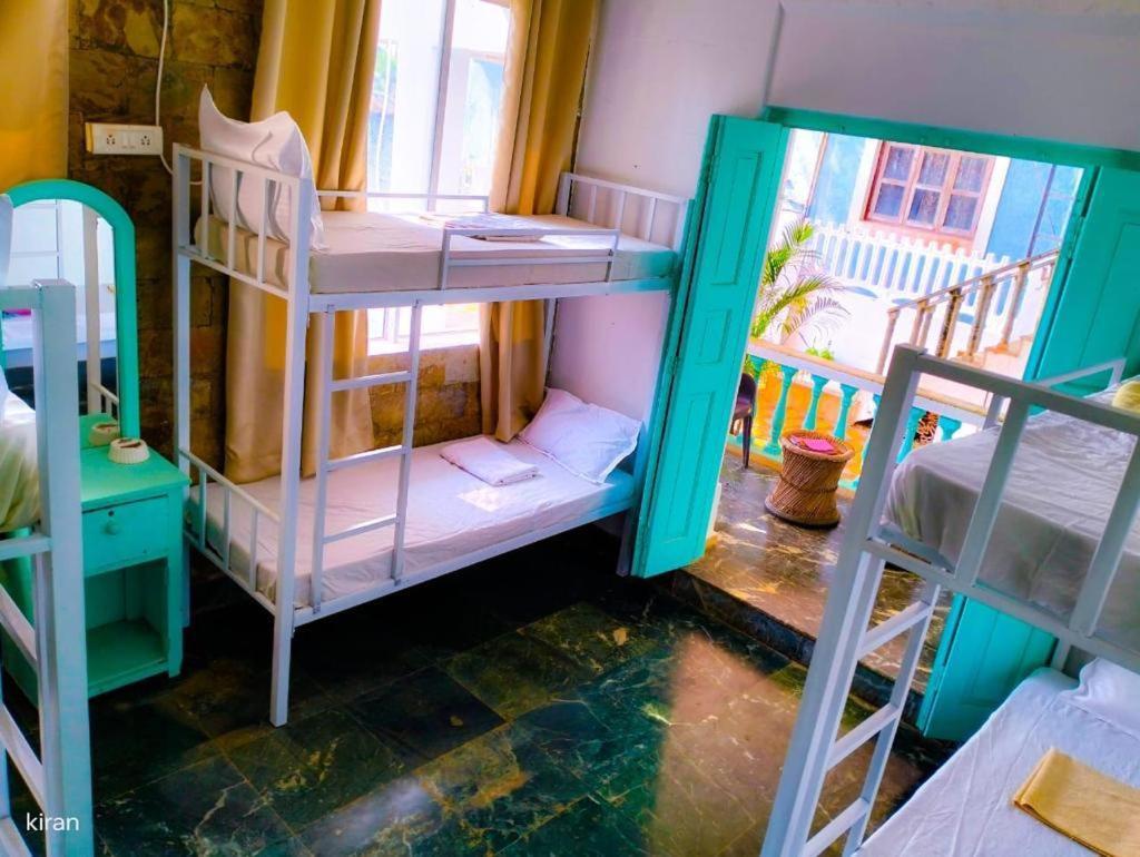 Hotel Turquoiise House Morjim Exteriér fotografie